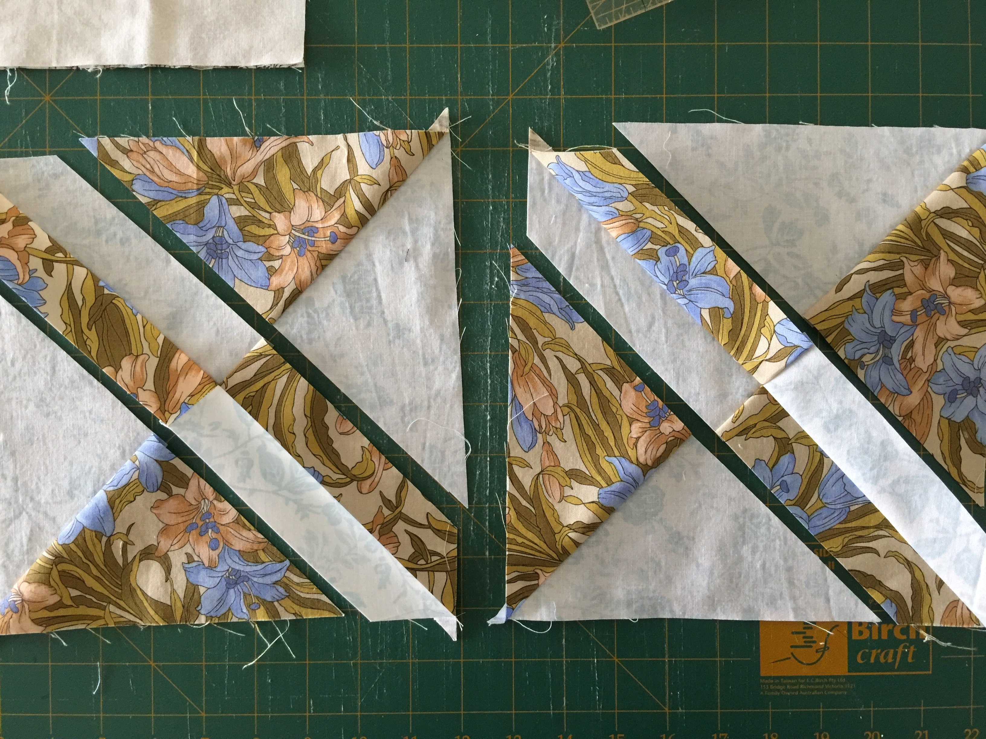 The Arrowhead Quilt Block Made Easy Susies scraps