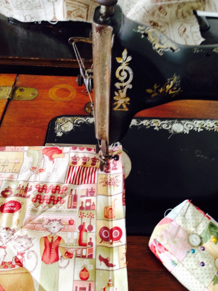 Quick Kitchen Quiltlet and Tutorial