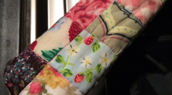 Quilty Pan Handle Cover + Tutorial