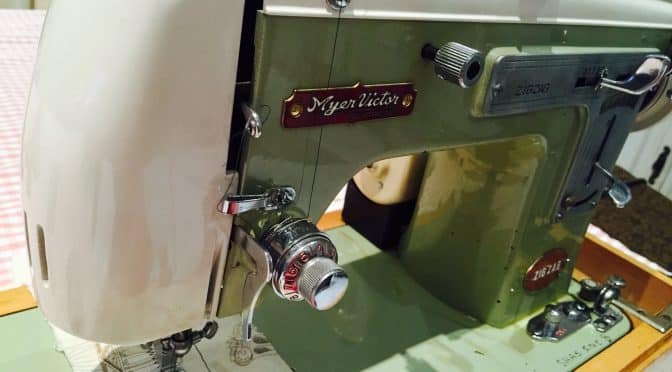 Myer Victor Supreme Zig Zag Sewing Machine susies-scraps.com
