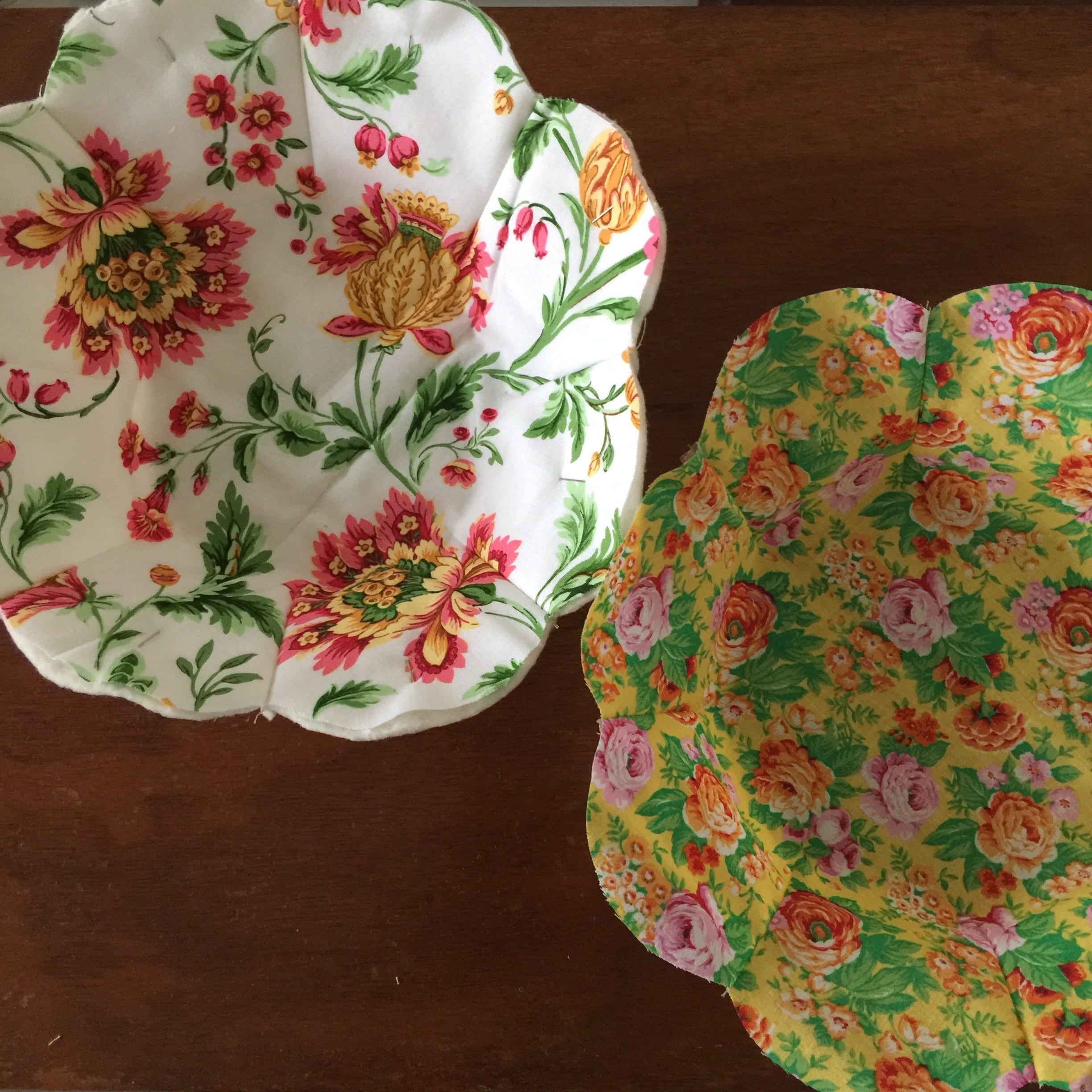 Flower bowl cozy: Crochet pattern