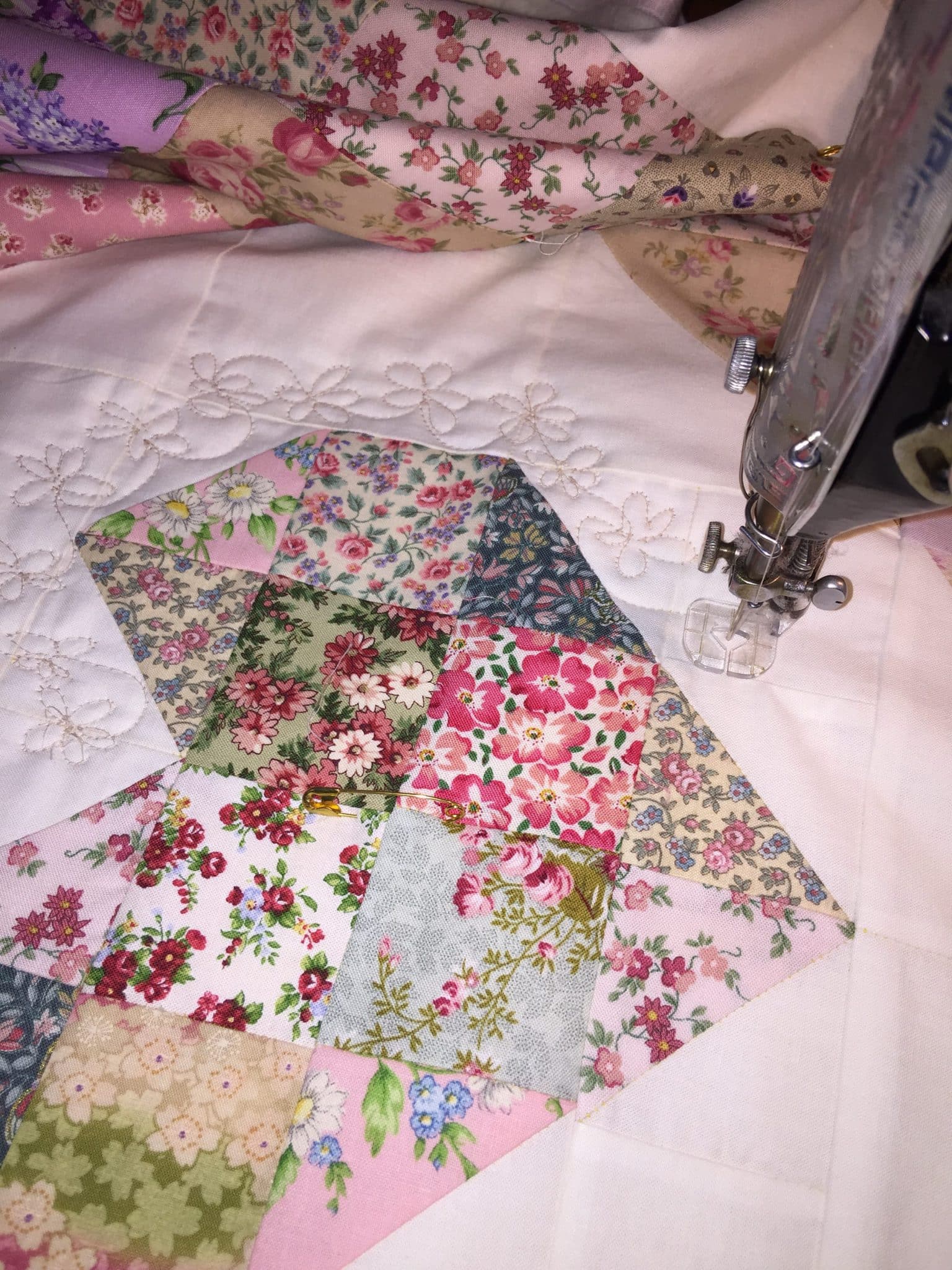 Quilting Daisies | susies-scraps.com