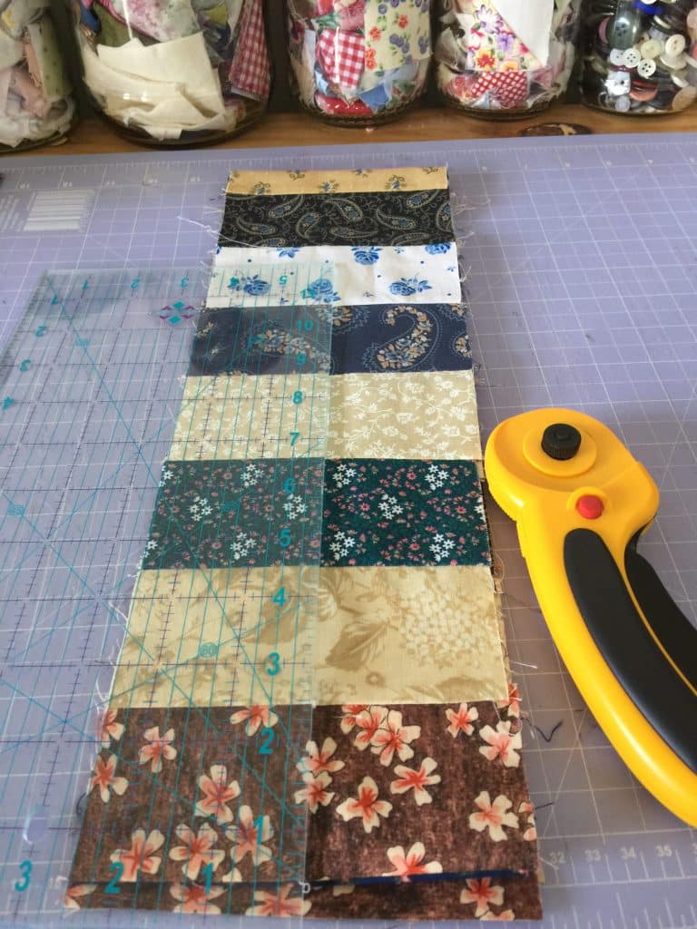 Uneven Nine Patch Quilt Pattern Antique Style | susies-scraps.com