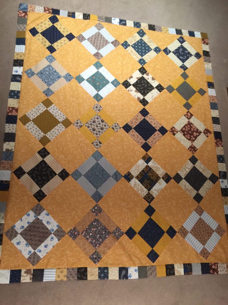 Uneven Nine Patch Quilt Pattern Antique Style | susies-scraps.com