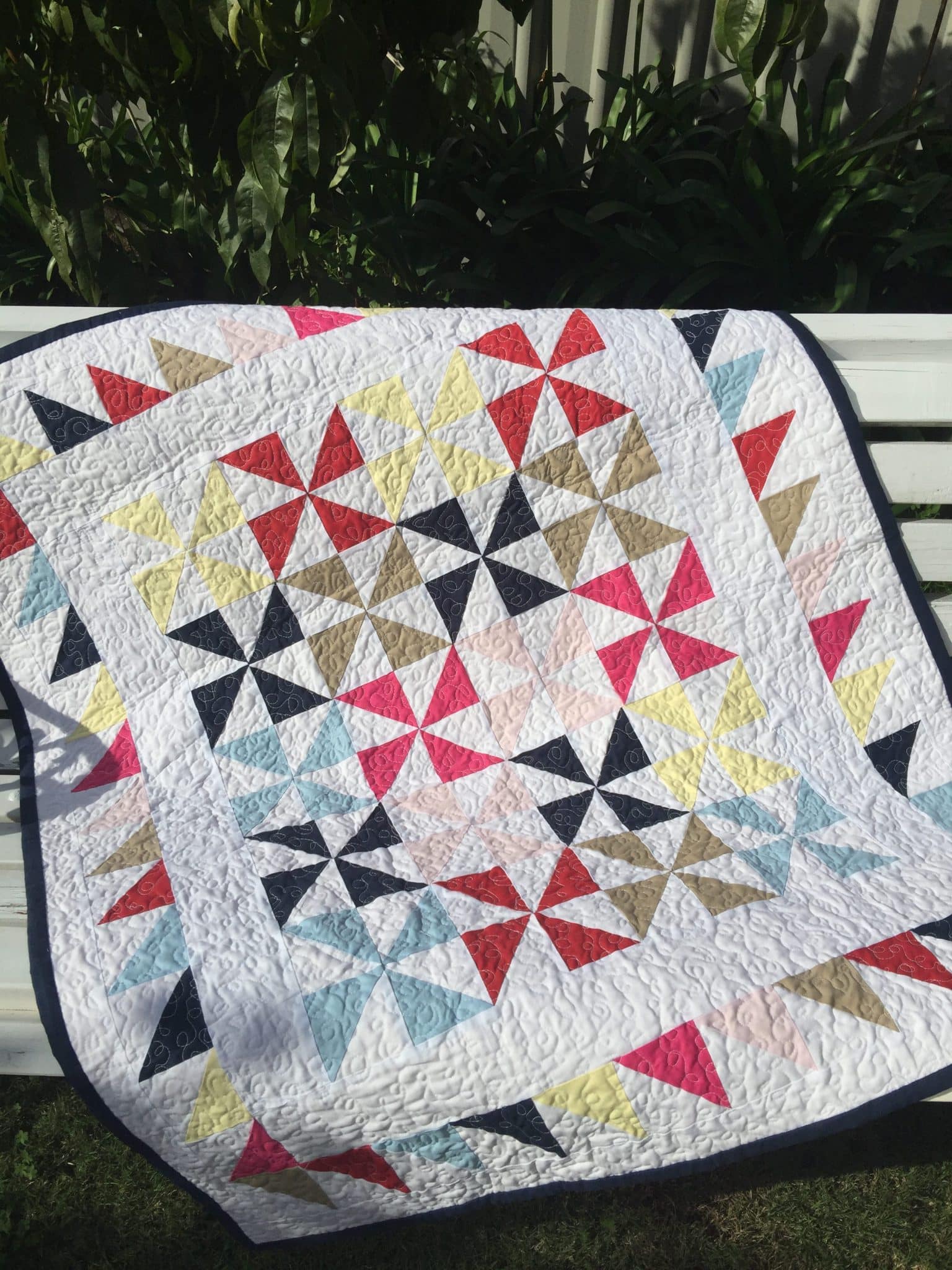 Solid Bold Pinwheels Quilt Pattern | susies-scraps.com