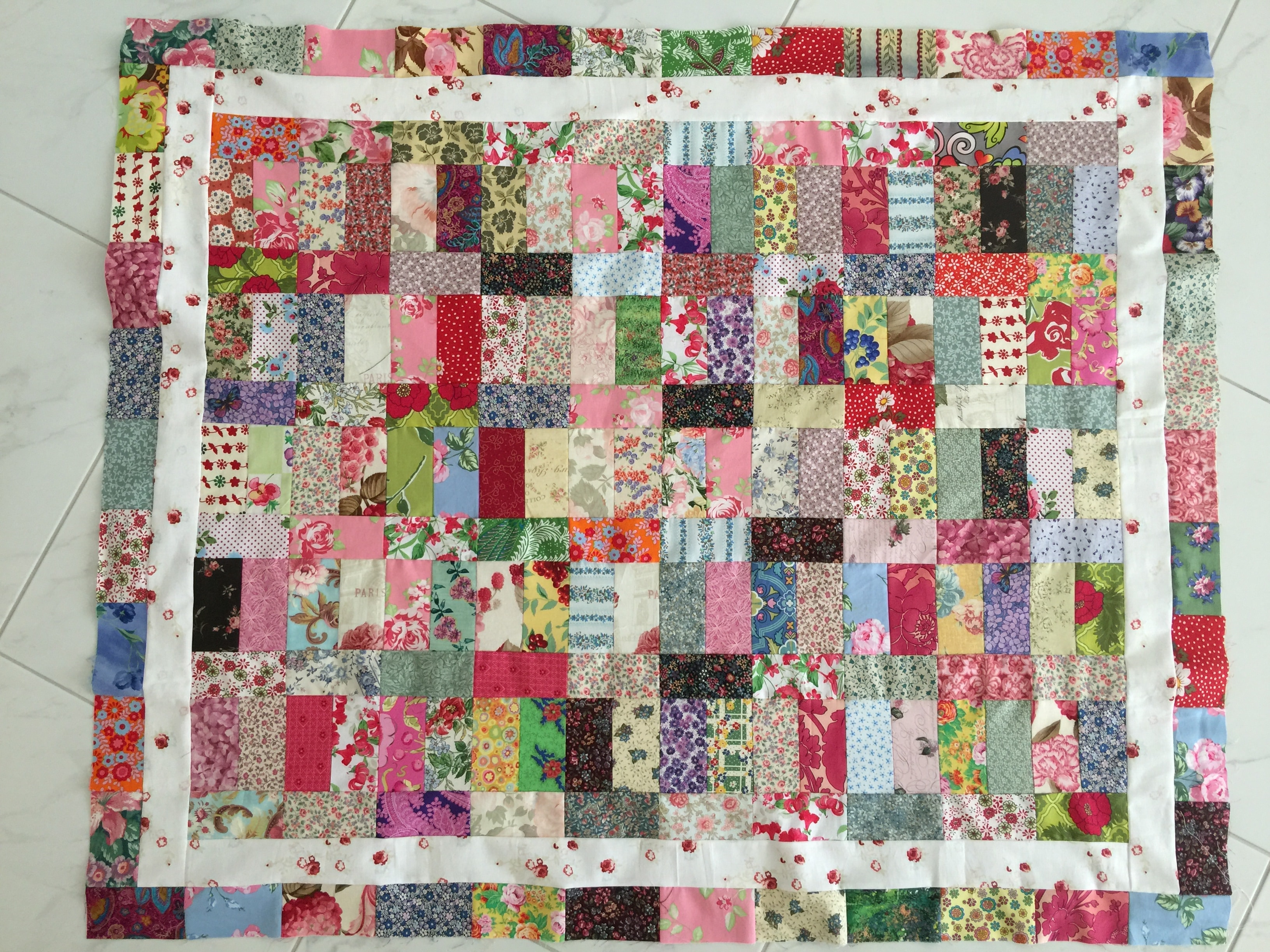 Floral Coins Quilt Antique Style - susies-scraps.com