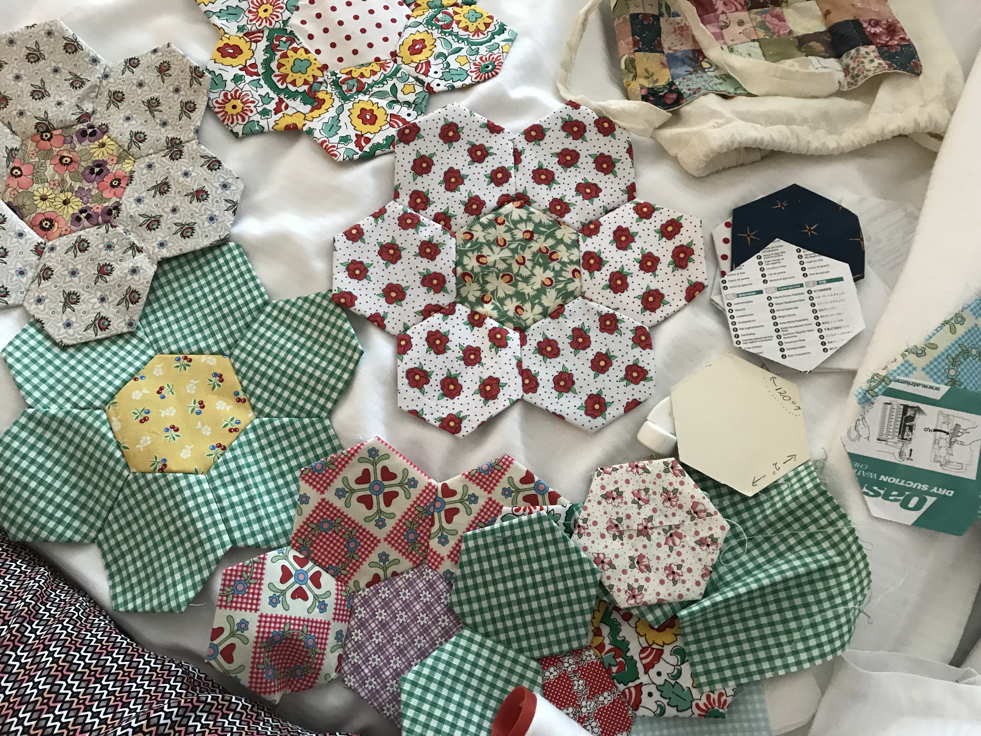 🧵 ENGLISH PAPER PIECING BASICS - USE YOUR SCRAPS 