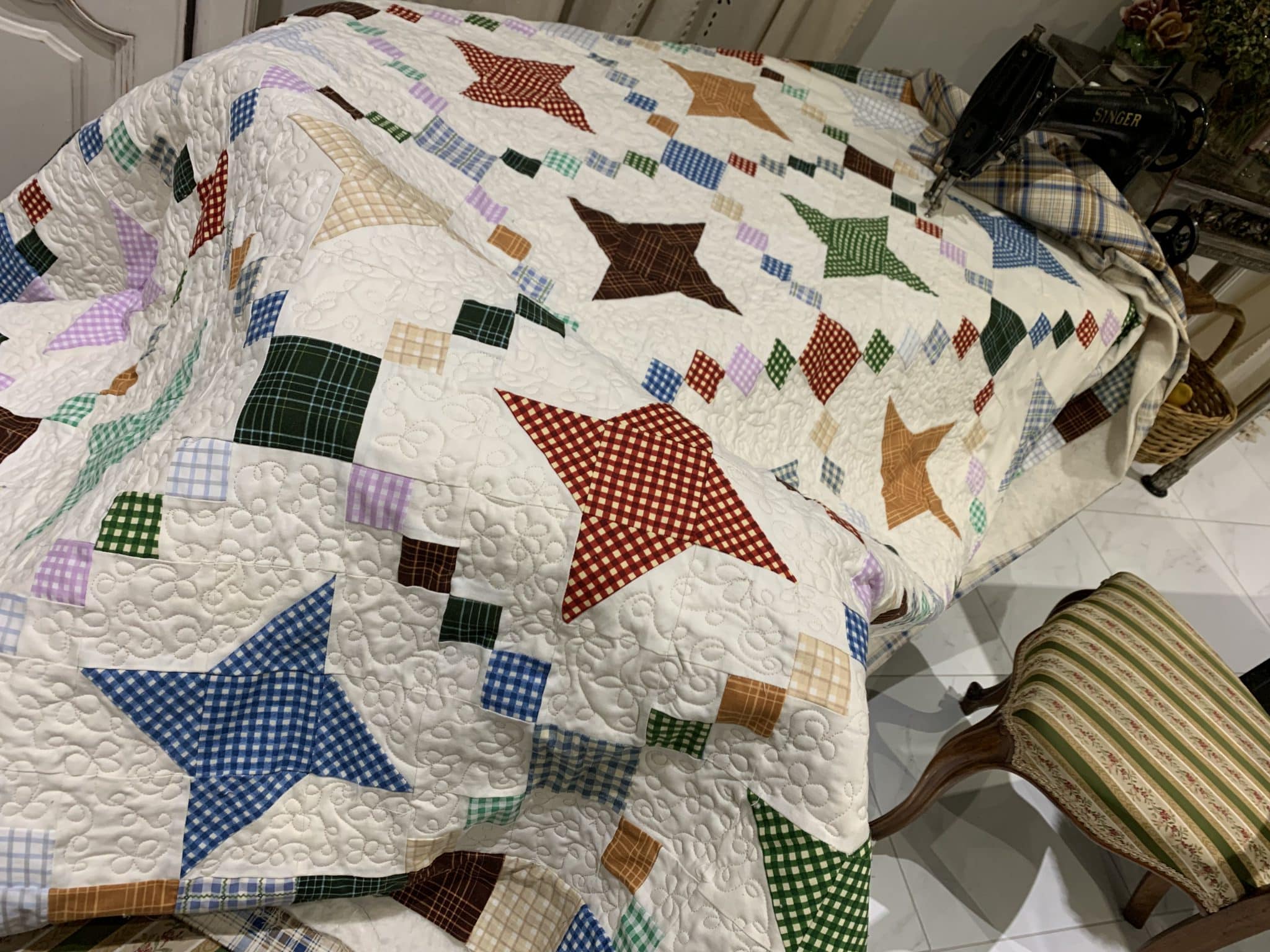 Quilting Clover Free Motion Tutorial