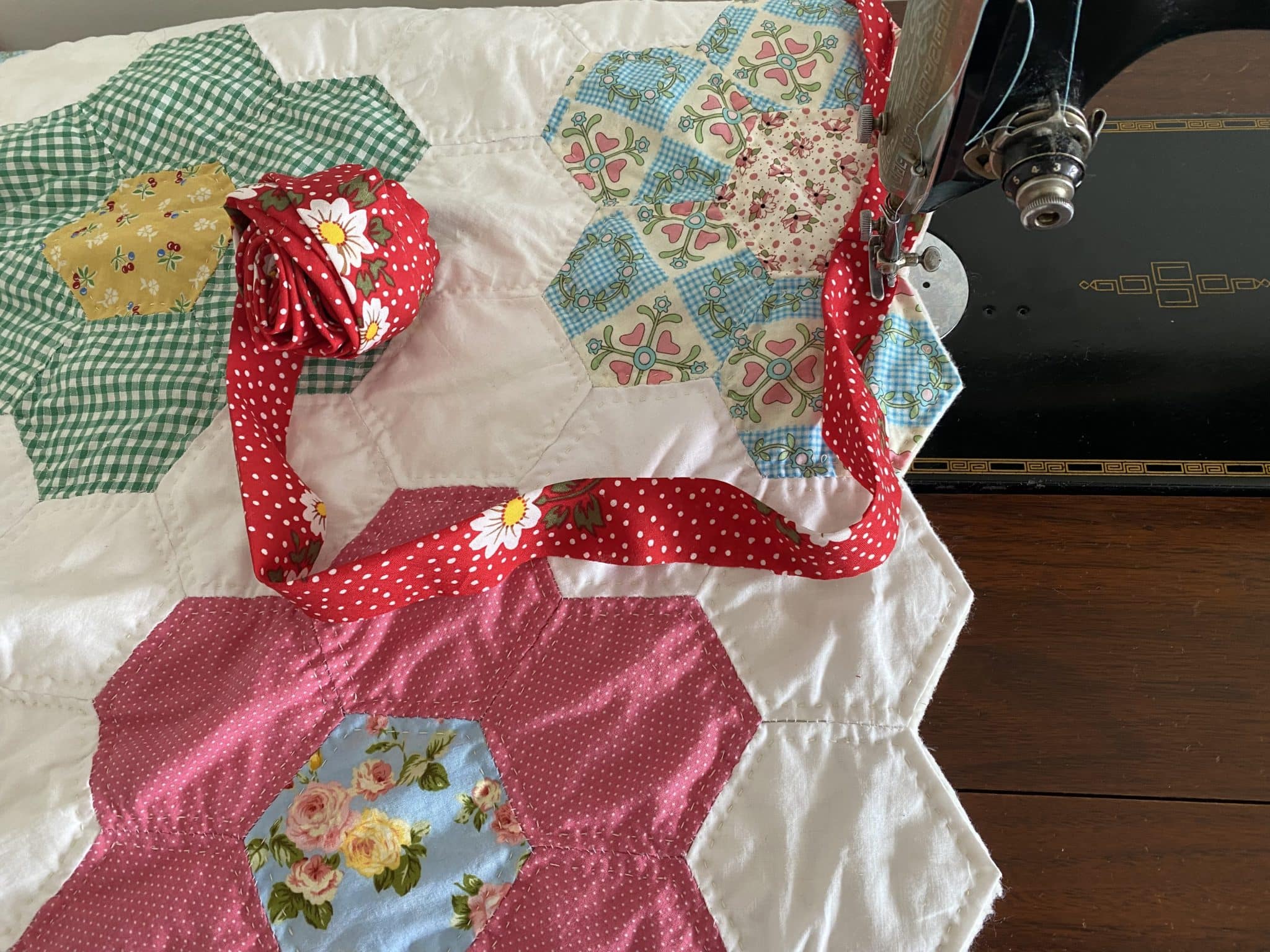 Bias Binding for Hexagon Quilt