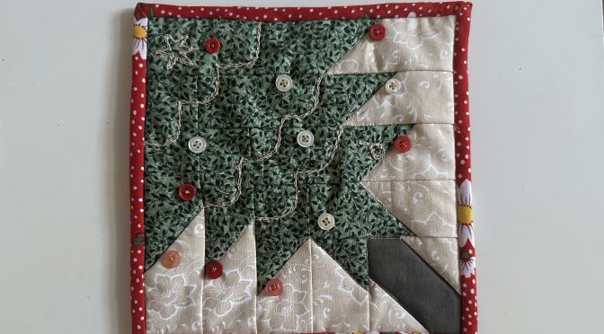 Christmas Tree Hot Pad susies-scraps.com